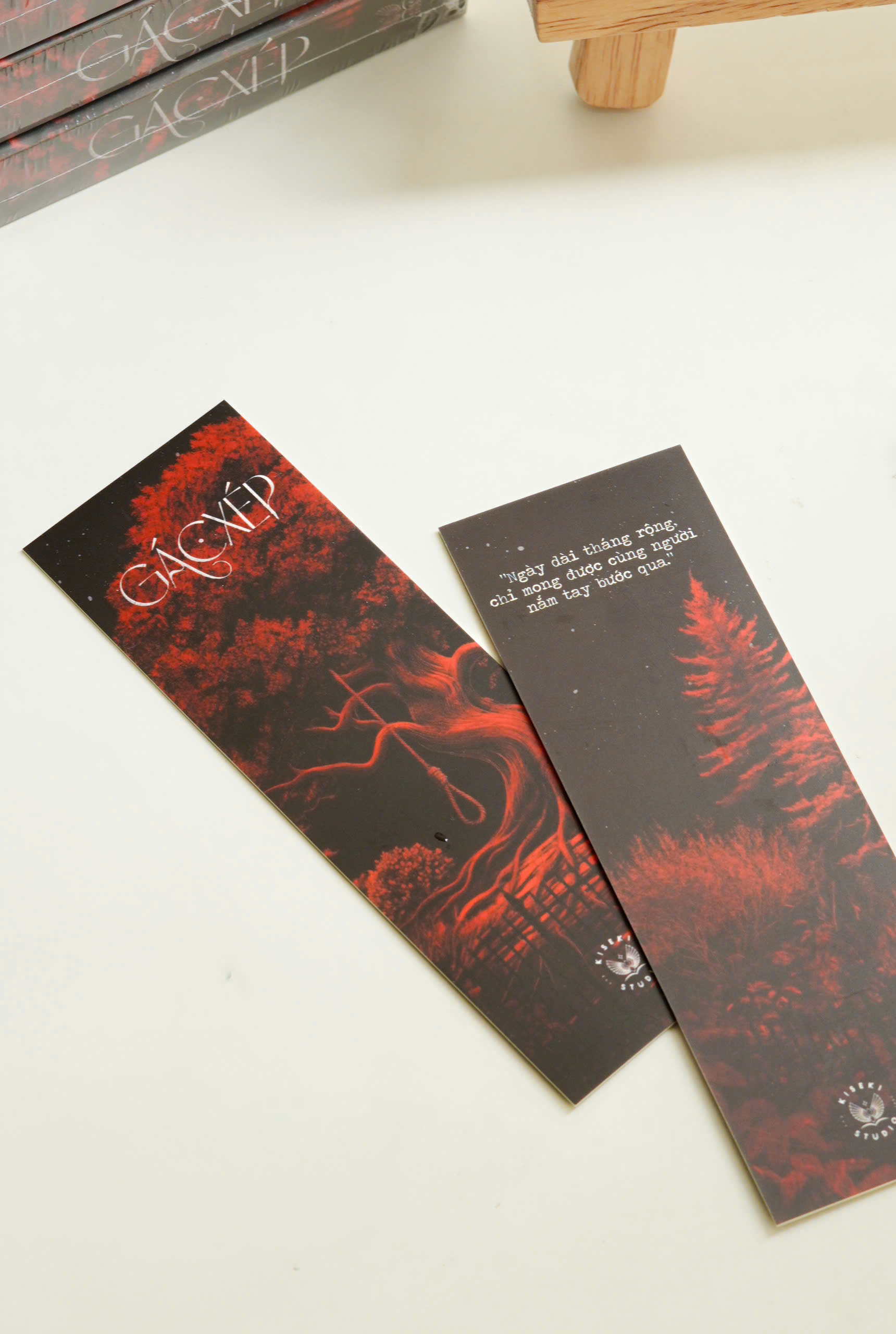 Sách Gác Xép - Bìa cứng - Bản đặc biệt